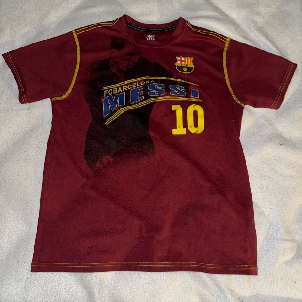 Men’s M FC Barcelona Messi Maroon Red Soccer ⚽️ 🥅 Shirt